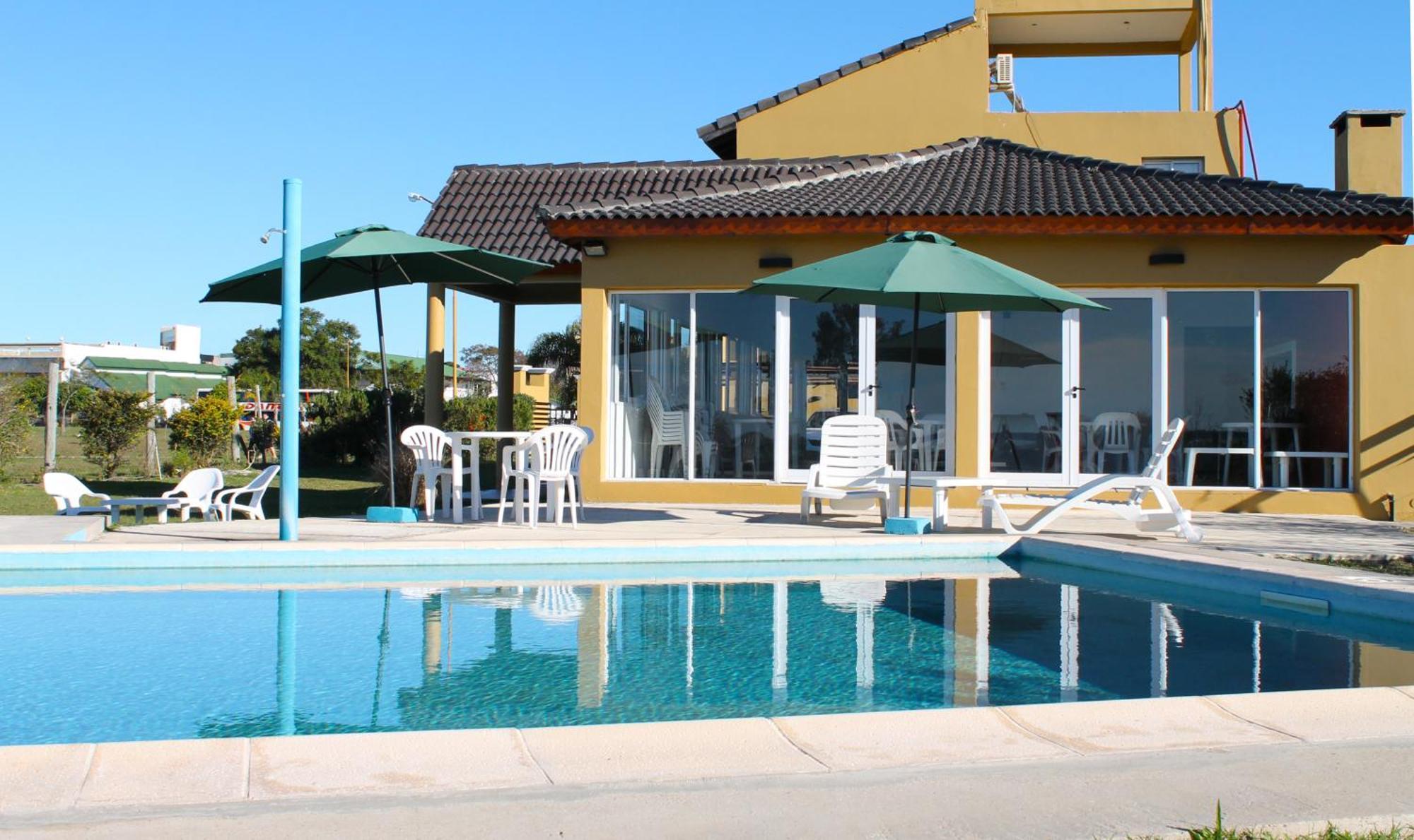 Brisas Del Lago Apart Y Hotel เฟเดราซิออน ภายนอก รูปภาพ